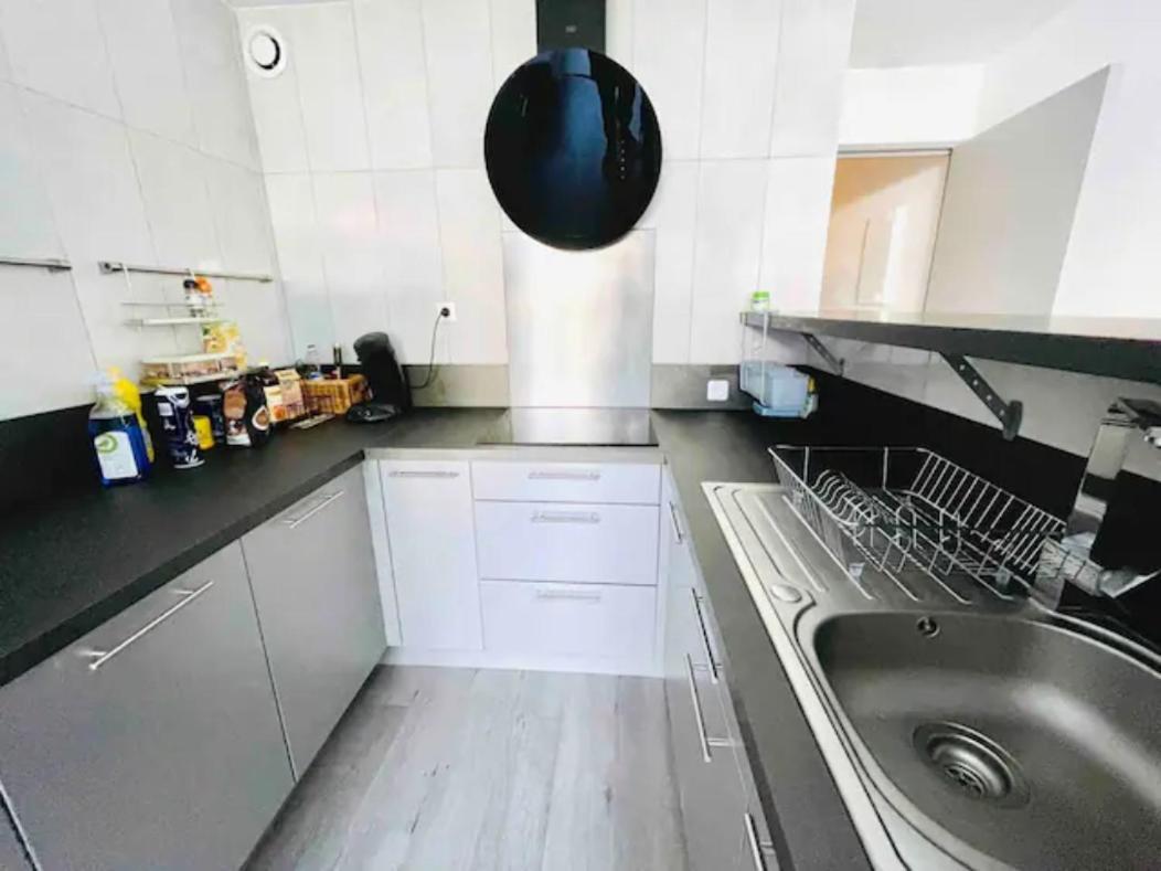 Superbe Appart En Residence A 300 M De La Plage. La Grande Motte Exteriör bild